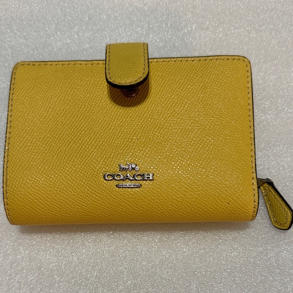 Coach Handbags - Coach Mustard Yellow Leather Wallet Pre-owned